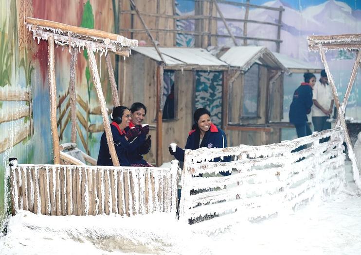 Maniar's Wonderland Snow Park